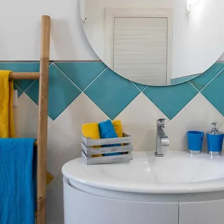 Casa de Férias Porto Ferro Con Piscina E Giardino Per 4 Persone *