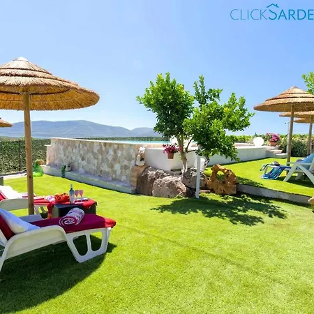 Casa de Férias Porto Ferro Con Piscina E Giardino Per 4 Persone Sássari